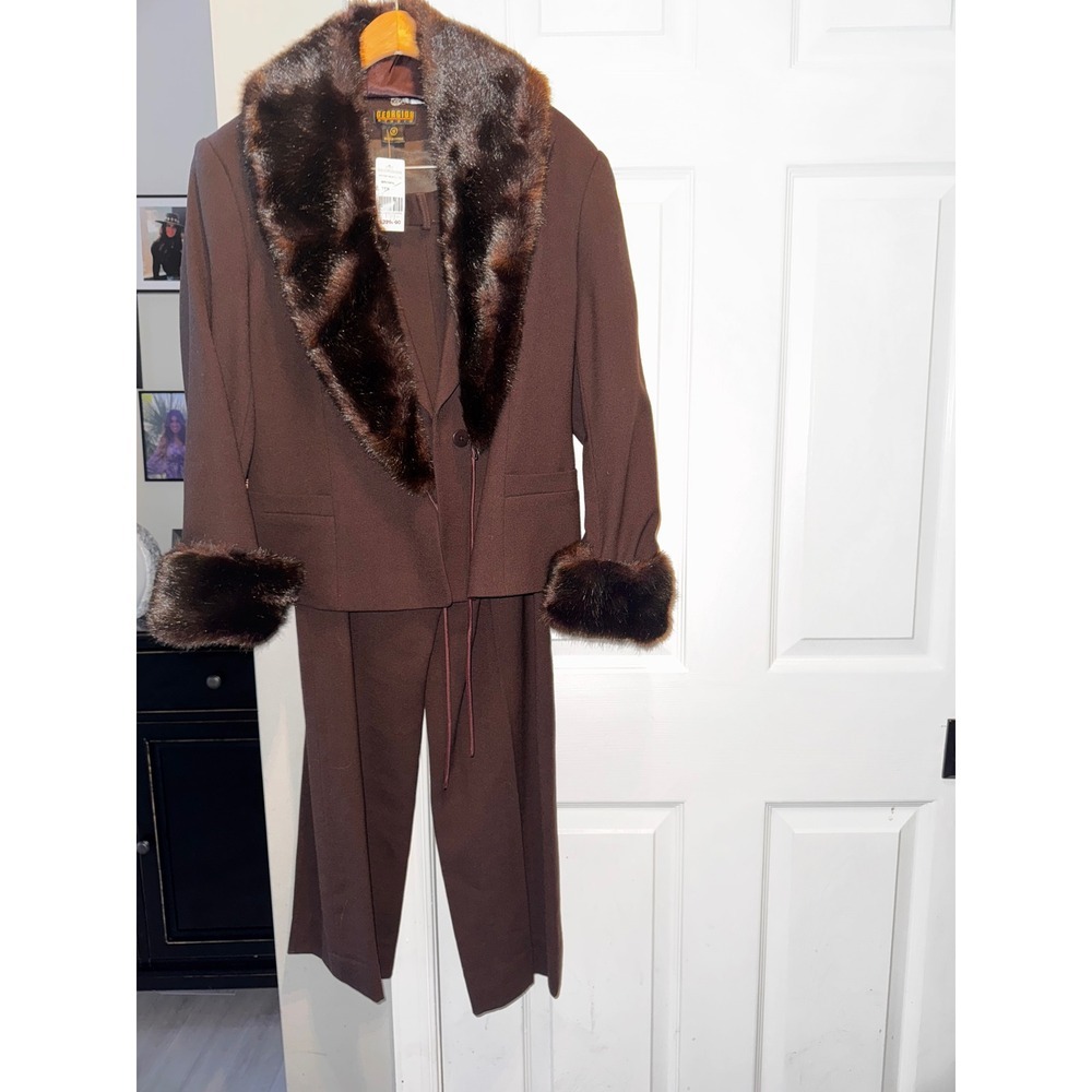 Georgiou Studio Women's Brown Fur‎ Trim Blazer Pants Suit Set Size 10